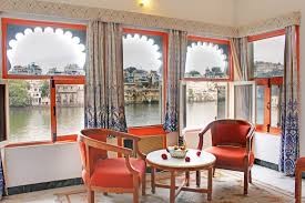 Hotel Sarovar on Pichola